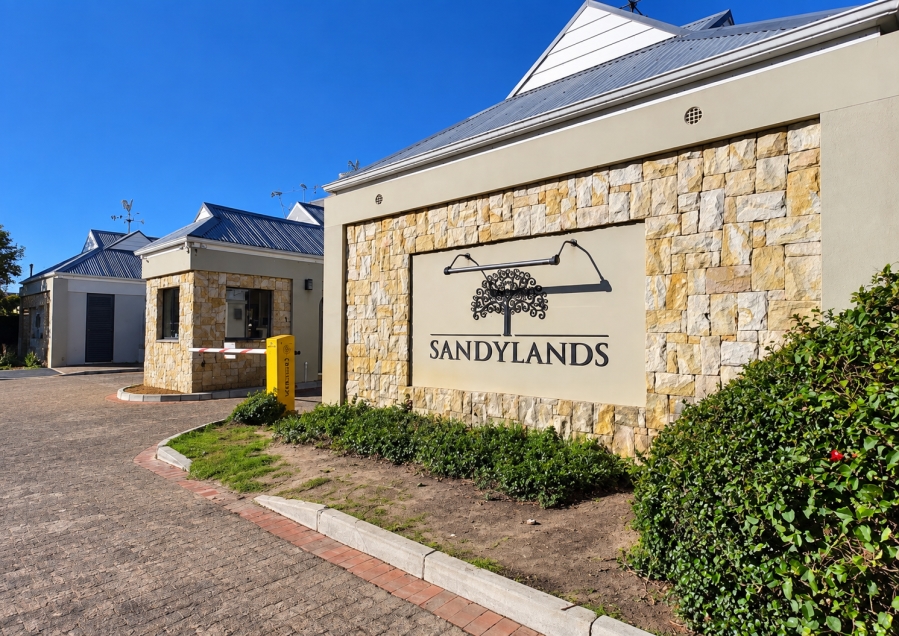 2 Bedroom Property for Sale in Silver Oaks Western Cape
